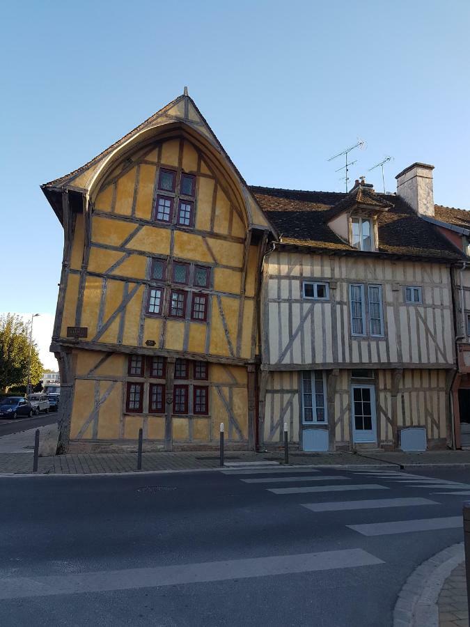 Appartement Du Vieux Troyes Eksteriør billede
